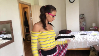 Встретил старую знакомую Катю, а она привела к себе домой и на лицо мне села!